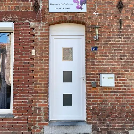 « Le Temps D'un Instant » Dependance