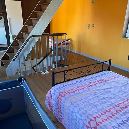 Le Temps D’un Instant   Dépendance *