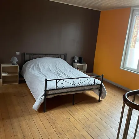 Le Temps D’un Instant  Dépendance Hébergement de vacances Solre-le-Château